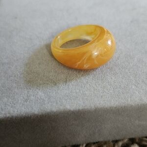 Elegant Yellow Resin Ring 8